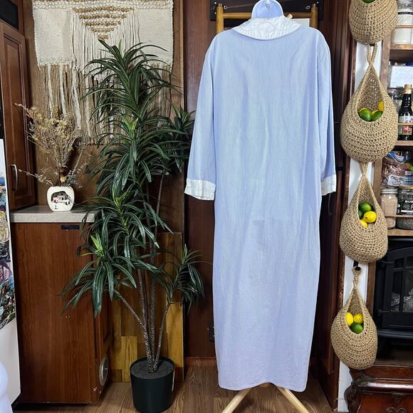 Vintage 90s Eileen West Stripe Cotton Robe S | Cottagecore Sleepwear USA Dress - Picture 2 of 11